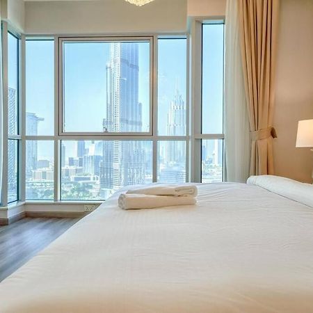 Апартаменти Magnificent Luxury 3Br With Amazing Burj & Fountain View Дубай Екстер'єр фото