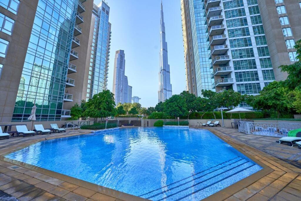 Апартаменти Magnificent Luxury 3Br With Amazing Burj & Fountain View Дубай Екстер'єр фото